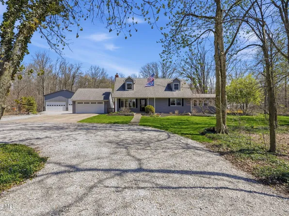 6885 Township Road 215, Findlay, OH 45840