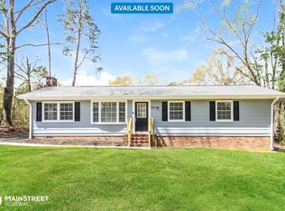 8105 Oak Arbor Rd, Greensboro, NC 27455