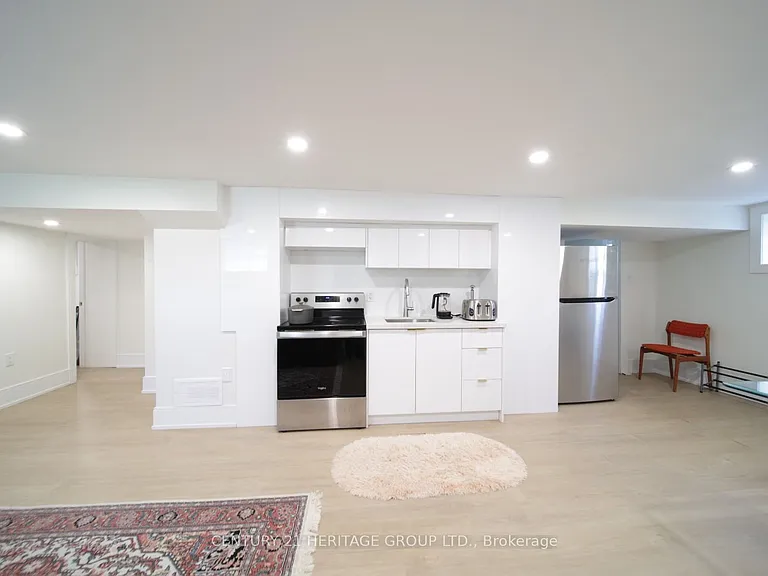 270 Brighton Ave — Photo 9