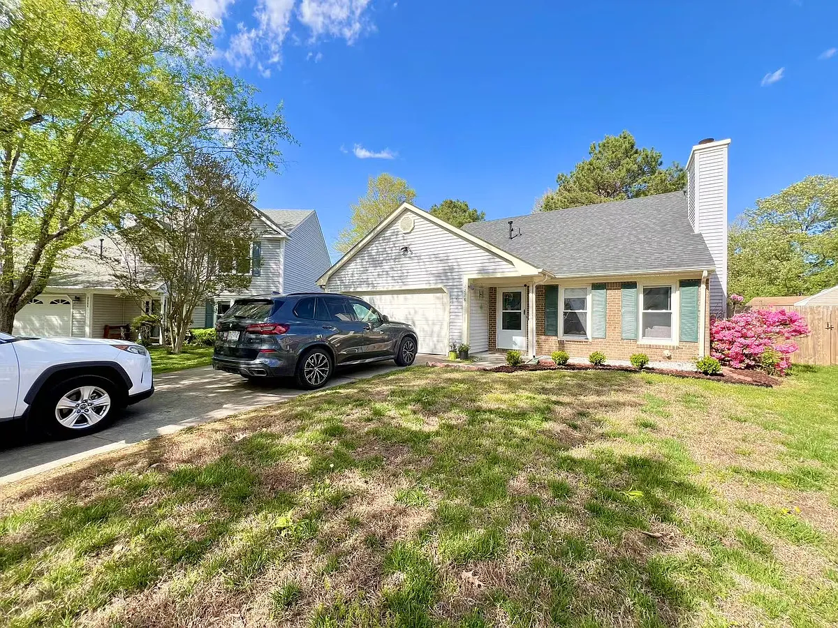 Building Photo - 2228 Glenrose Ct