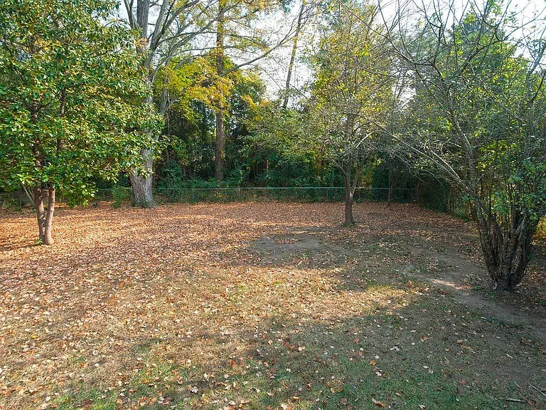 6 N Gaywood Dr — Photo 13