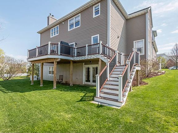 3rd image of 4 Harris Ct