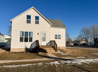 200 Roosevelt Ave, Underwood, ND 58576