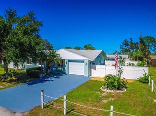 1046 Royal Rd, Venice, FL 34293
