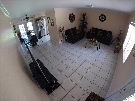 4th image of 1730 W Comanche Ave