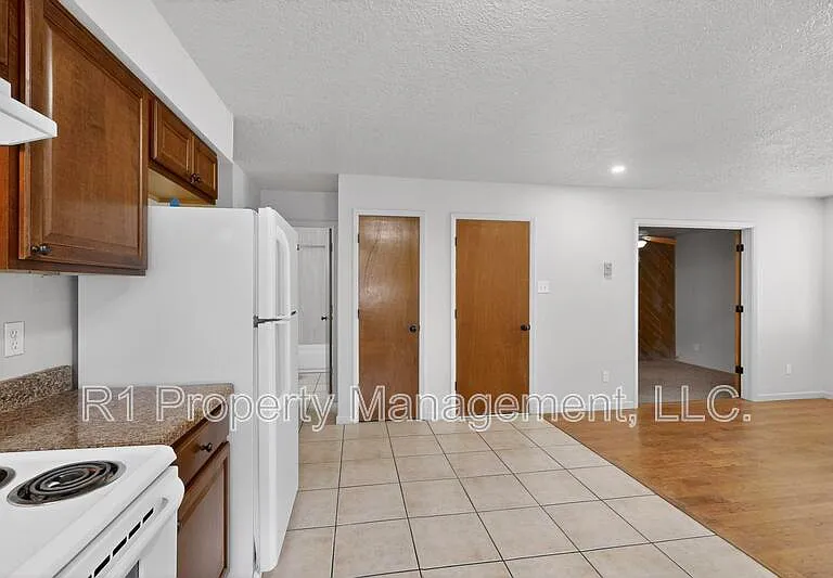 222 Shannon Pl NW #1 — Photo 13