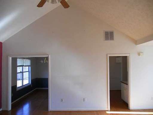 5th image of 2262 Red Rose Ln