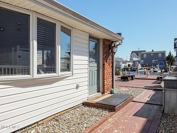 4th image of 3413 Maritime Drive