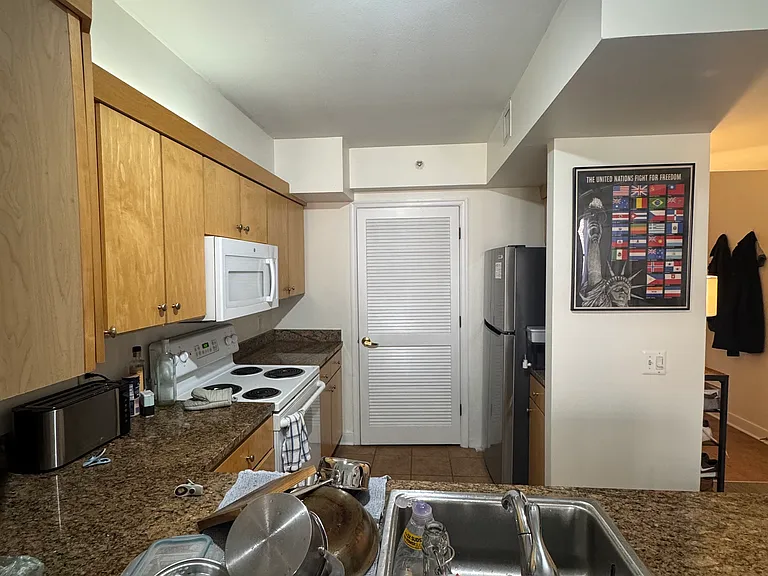 631 D St NW #736 — Photo 18