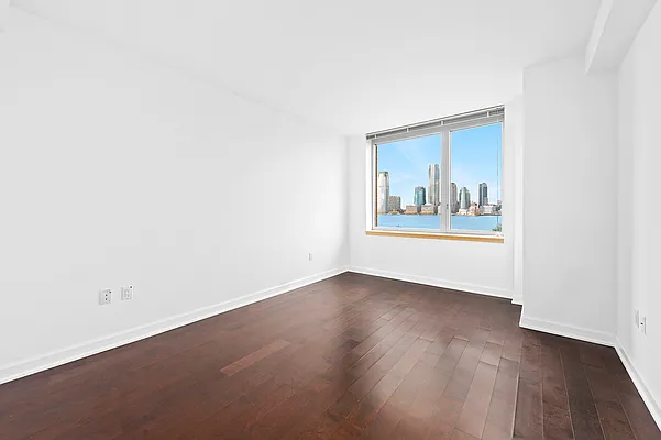 Rented by Corcoran | media 14