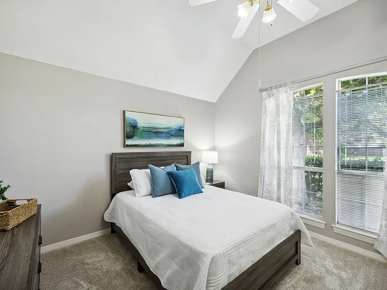 1118 Countryhill Dr — Photo 19