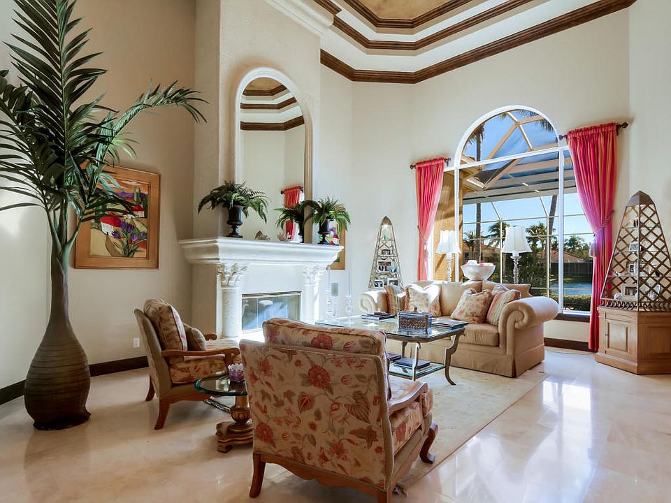 1st image of 8271 SE Sanctuary Dr
