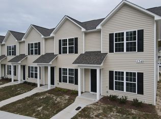 1228 V5 Cross Creek Cir UNIT 5, Greenville, NC 27834