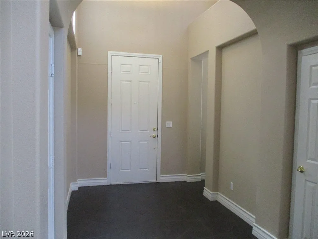 Building Photo - 2435 Carnegie Hall St #0