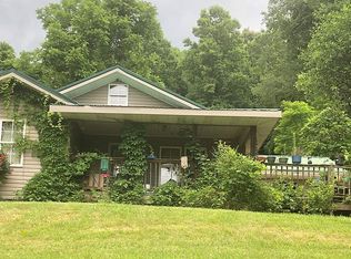 882 Frog Level Rd, Ewing, VA 24248