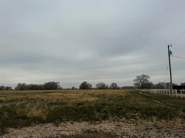 Farris Pl, Roswell, NM 88203
