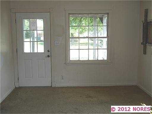 2nd image of 1236 N Vandalia Ave