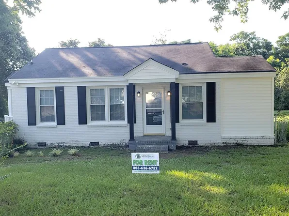 1614 Clyburn St, Camden, SC 29020