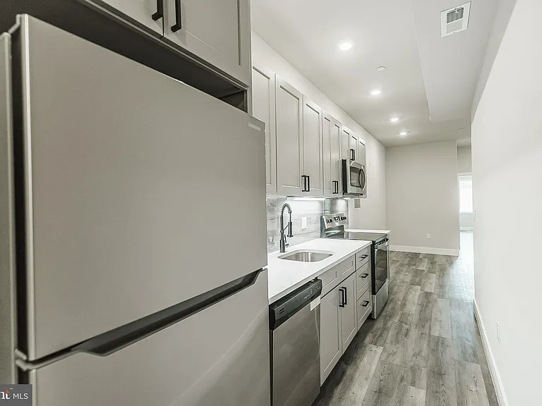 3608 Melon St #3 — Photo 6