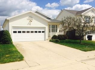 14 Andy Ct, Bloomington, IL