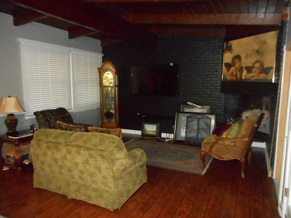 2nd image of 349 Oakwood St