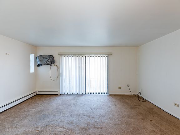 2nd image of 13707 S Stewart Ave APT 1E