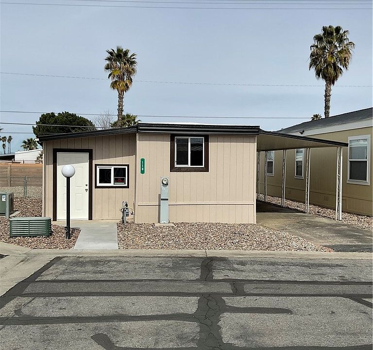 1st image of 260 N Lyon Ave Space 118