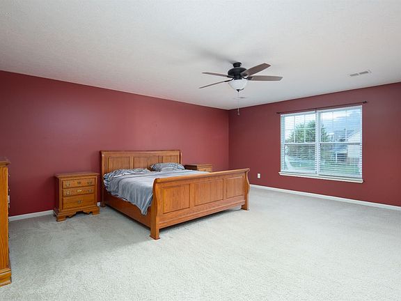 5th image of 958 Cobble Dr