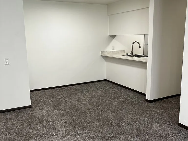 Spartan Drive Apartments — Photo 7