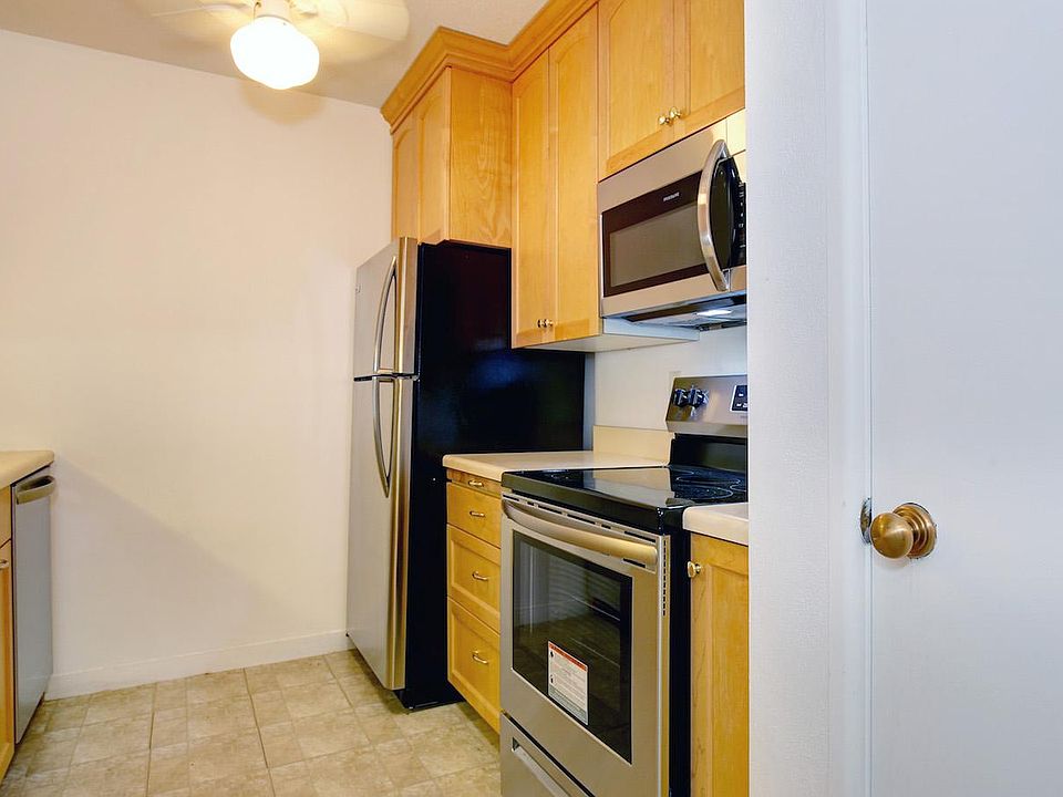 1st image of 2800 Hamline Ave N APT 147