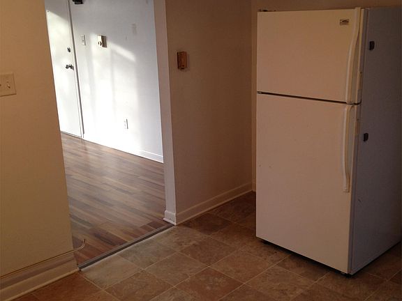 Kitchen/Fridge