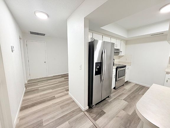 3rd image of 3626 Imperial Ln Unit B