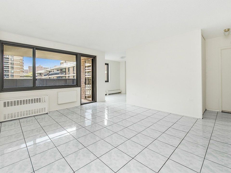 1st image of 80 Gold St APT 4A