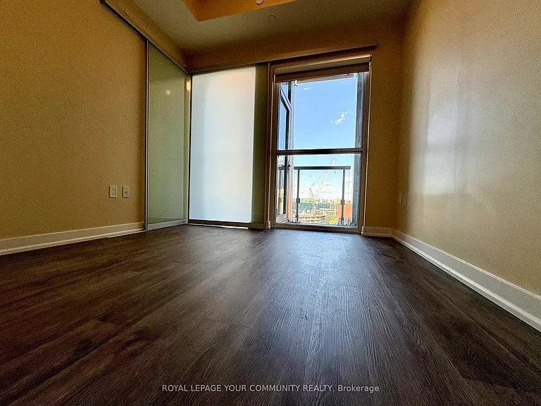 1 Yorkville Ave #1509 — Photo 13