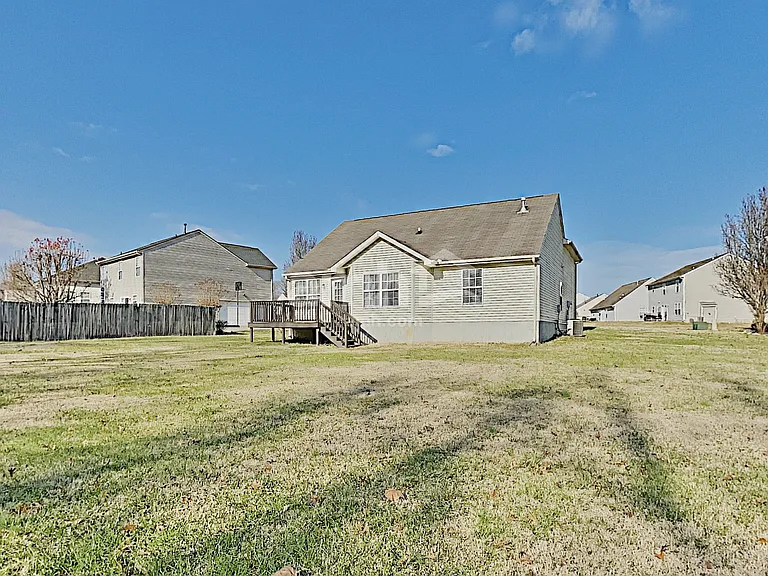 5034 Timber Trail Dr — Photo 18