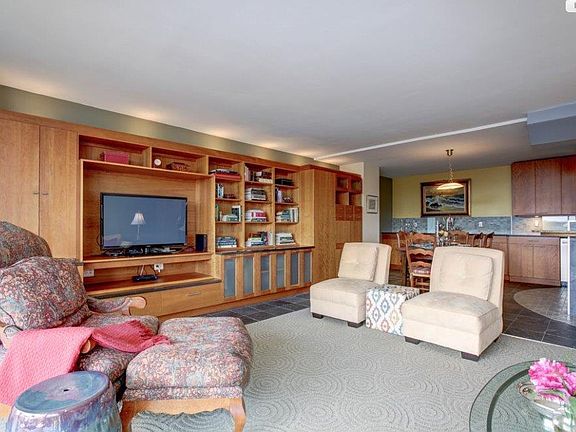 2nd image of 3800 Fairfax Dr APT 912