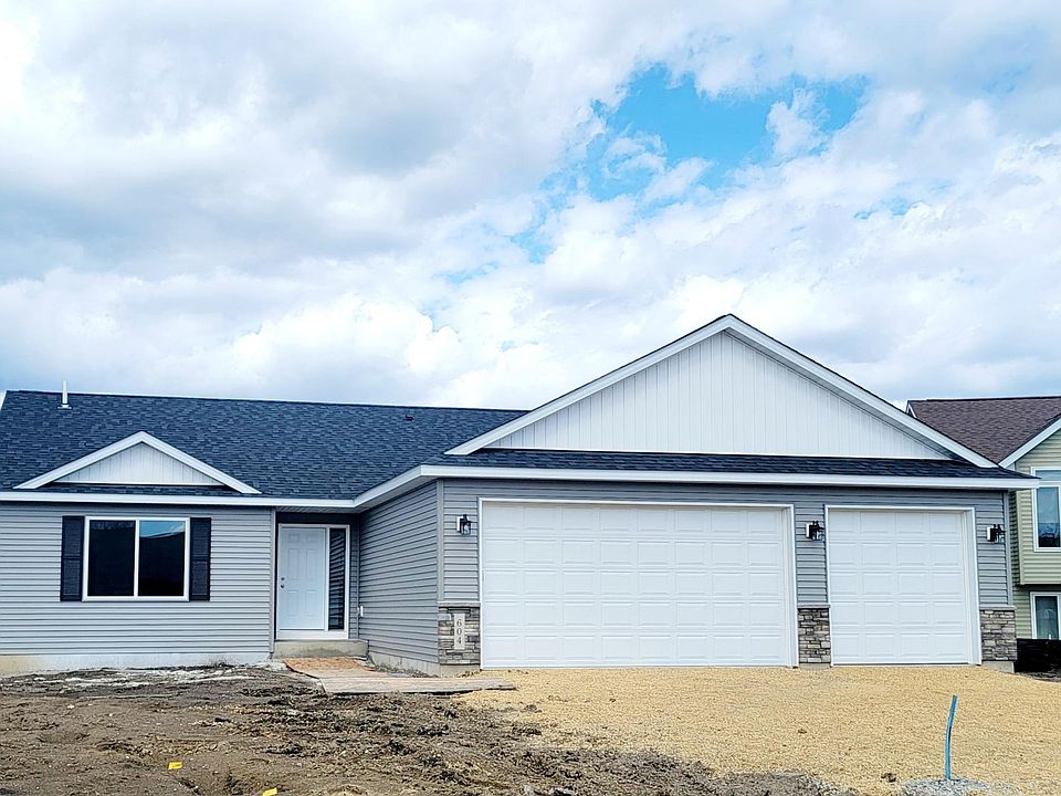 1st image of 105 Kilkenny Ct