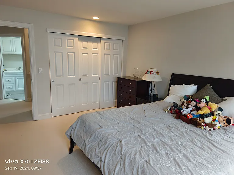 6201 Acacia Ave — Photo 31
