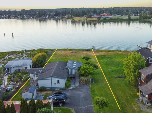 3221 Mission Beach Road, Tulalip, WA 98271