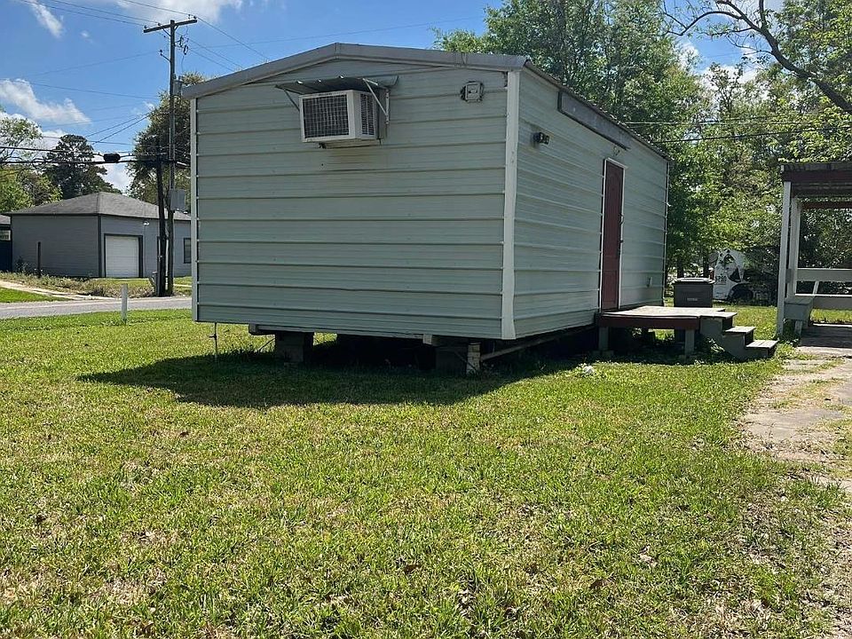 1st image of 3696 Dalton St