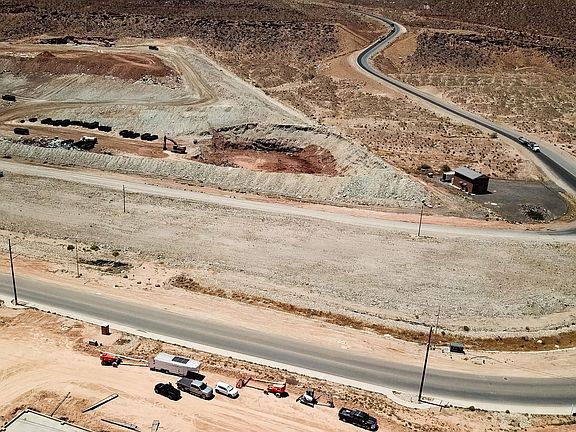 2nd image of 105 N Landfill Rd