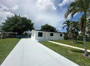 10411 SW 151st Ter, Miami, FL 33176