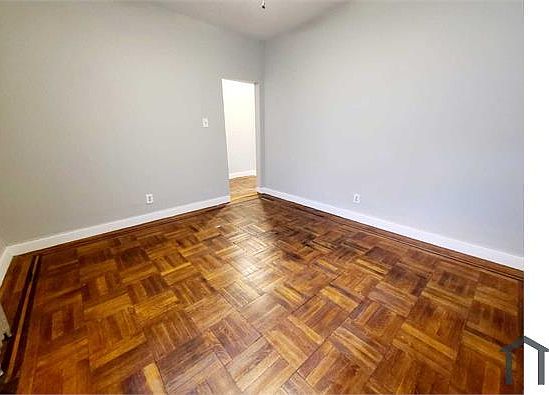 5th image of 617 Casanova St APT 2