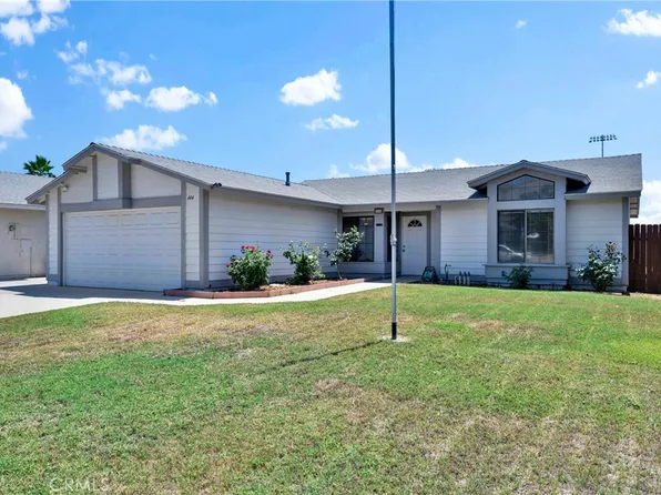 444 Westminister Dr, San Jacinto, CA 92583