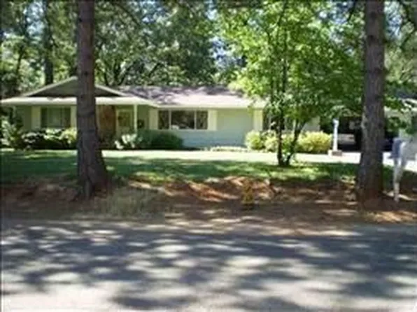 1866 Conifer Dr, Paradise, CA 95969