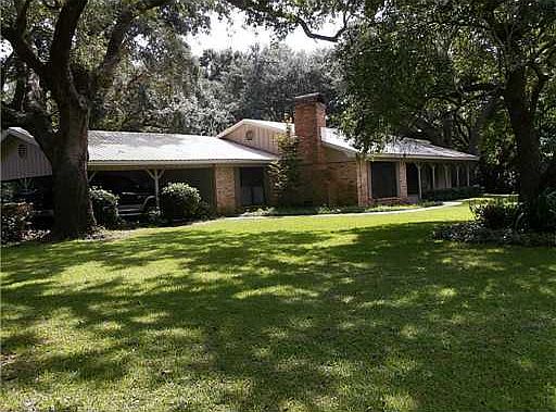 1st image of 2503 Bayou Bend Dr