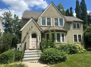 434 15th Ave SW, Rochester, MN 55902