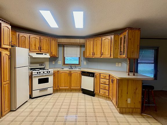 4th image of 193 Tremont St #91