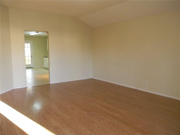 2nd image of 904 N Brents Ave