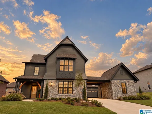 912 Calvert Cir, Birmingham, AL 35244